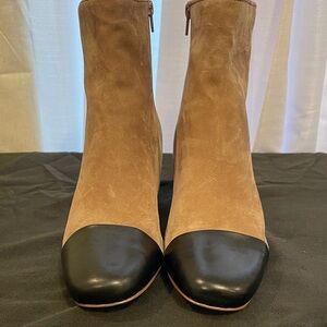 Steve Madden Tan and Black Ankle Booties